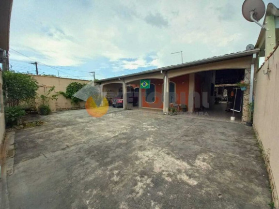 Imagem Casa com 3 Quartos à Venda, 165 m² Imagem Casa com 3 Quartos à Venda, 165 m²