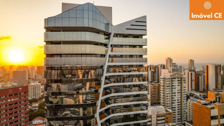 Imagem Apartamento com 4 Quartos à Venda, 311 m² em Meireles - Fortaleza Imagem Apartamento com 4 Quartos à Venda, 311 m² em Meireles - Fortaleza