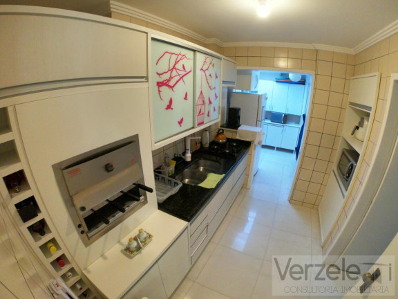 Imagem Apartamento com 3 Quartos para Temporada, 130 m² em Centro - Balneário Camboriú