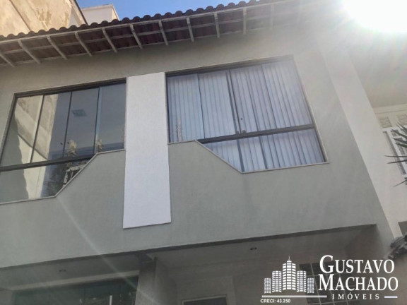 Imagem Casa com 3 Quartos à Venda, 211 m² em Jardim Amália - Volta Redonda Imagem Casa com 3 Quartos à Venda, 211 m² em Jardim Amália - Volta Redonda