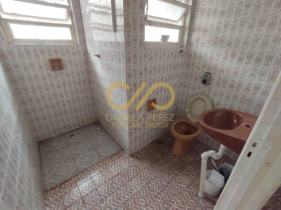 Imagem Casa com 1 Quarto à Venda, 125 m² em Maracanã - Praia Grande Imagem Casa com 1 Quarto à Venda, 125 m² em Maracanã - Praia Grande