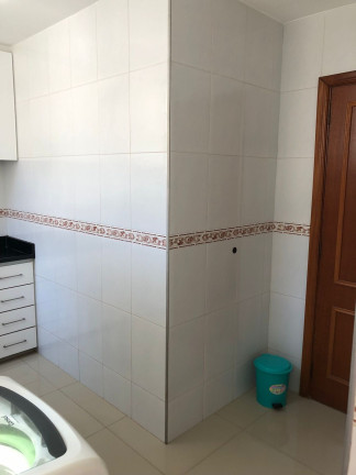 Imagem Imóvel com 2 Quartos à Venda, 65 m² em Copacabana - Rio De Janeiro Imagem Imóvel com 2 Quartos à Venda, 65 m² em Copacabana - Rio De Janeiro