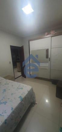 Imagem Casa com 2 Quartos à Venda, 91 m² em Santa Lúcia - Maceió Imagem Casa com 2 Quartos à Venda, 91 m² em Santa Lúcia - Maceió