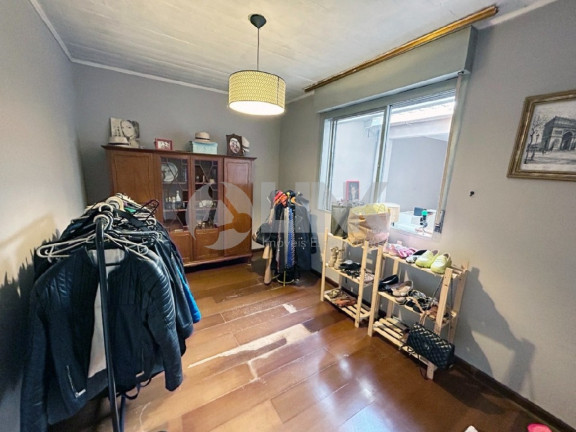 Imagem Casa com 3 Quartos à Venda, 174 m² em Vila Jardim - Porto Alegre