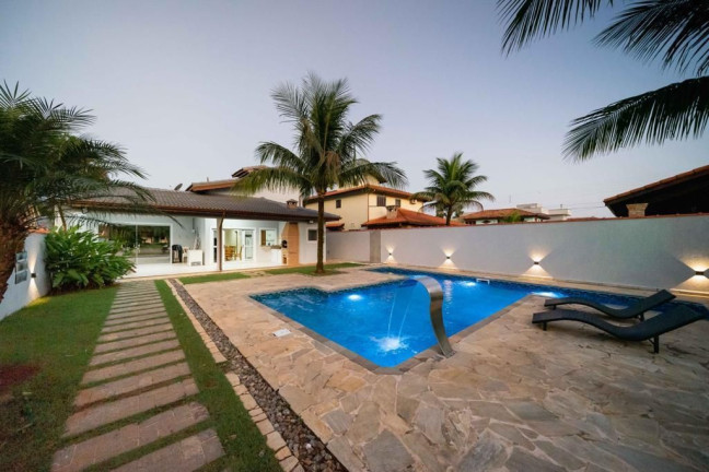 Imagem Casa com 7 Quartos à Venda, 300 m² em Morada Da Praia - Bertioga Imagem Casa com 7 Quartos à Venda, 300 m² em Morada Da Praia - Bertioga