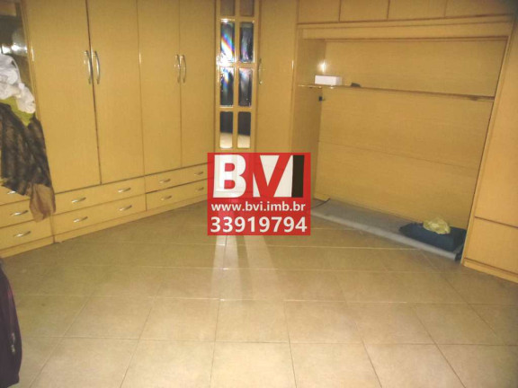 Imagem Casa com 3 Quartos à Venda, 272 m² em Irajá - Rio De Janeiro