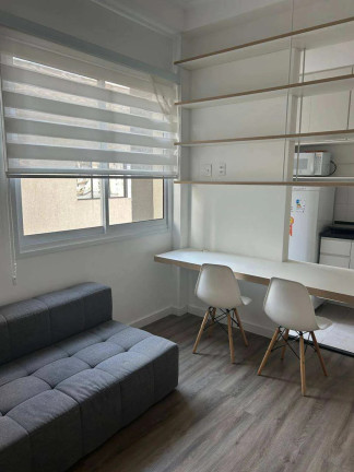 Apartamento com 1 Quarto para Alugar, 34 m²