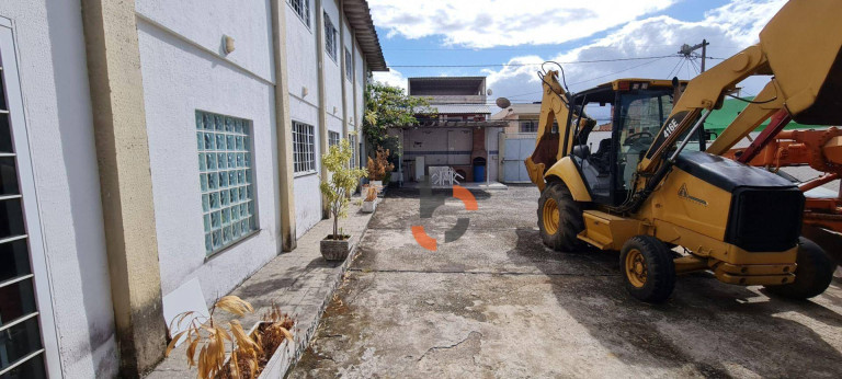 Imagem Galpão para Alugar, 325 m² em Jardim Alvorada - Nova Iguaçu