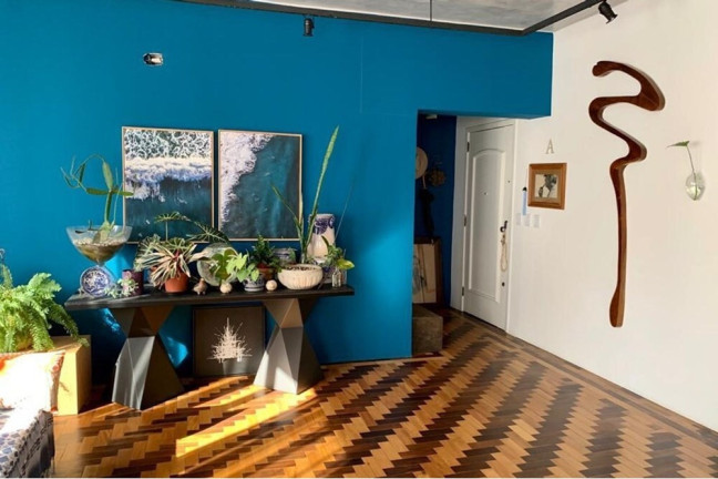 Imagem Imóvel com 2 Quartos à Venda, 140 m² em Independência - Porto Alegre Imagem Imóvel com 2 Quartos à Venda, 140 m² em Independência - Porto Alegre