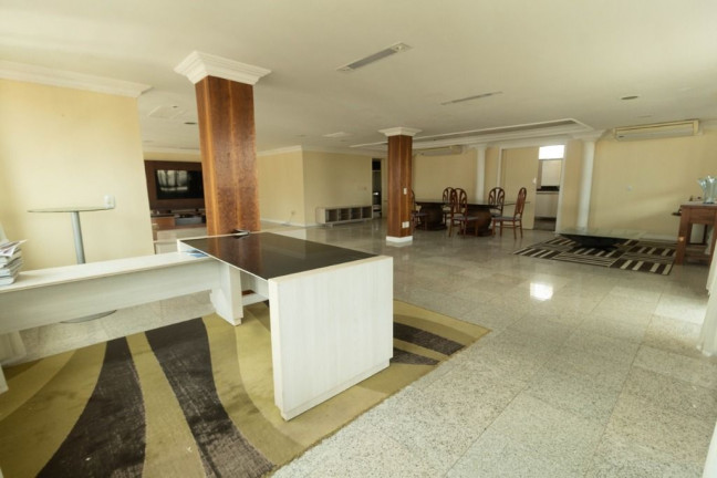 Imagem Cobertura com 5 Quartos à Venda, 344 m² em Meireles - Fortaleza