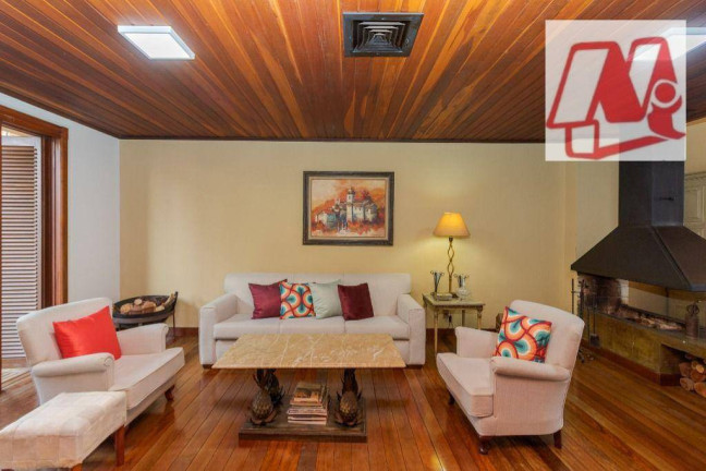 Imagem Casa com 3 Quartos à Venda, 291 m² em Bela Vista - Porto Alegre Imagem Casa com 3 Quartos à Venda, 291 m² em Bela Vista - Porto Alegre