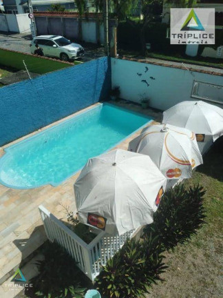 Imagem Casa com 9 Quartos à Venda, 300 m² em Costazul - Rio Das Ostras Imagem Casa com 9 Quartos à Venda, 300 m² em Costazul - Rio Das Ostras