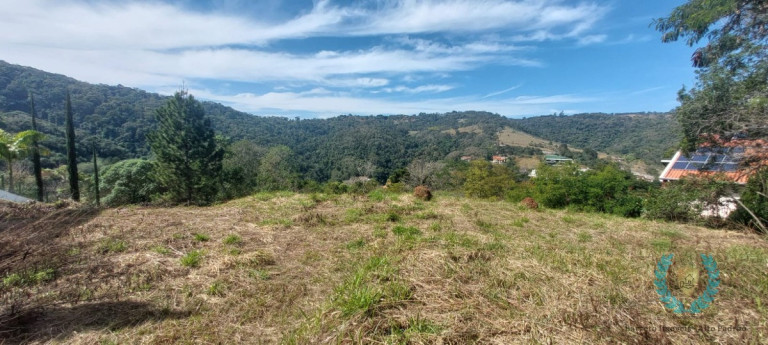 Terreno à Venda, 2.639 m² em Bairro Do Cambará - São Roque