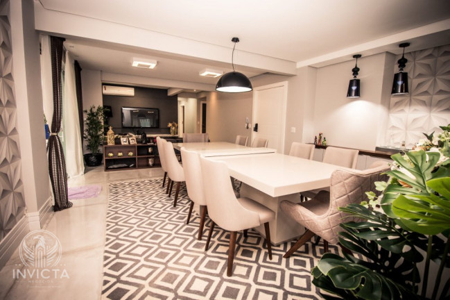 Imagem Apartamento com 4 Quartos à Venda, 340 m² em Centro - Balneário Camboriú Imagem Apartamento com 4 Quartos à Venda, 340 m² em Centro - Balneário Camboriú