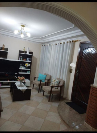 Imagem Sobrado com 3 Quartos à Venda, 191 m² em Vila Maria De Maggi - Suzano Imagem Sobrado com 3 Quartos à Venda, 191 m² em Vila Maria De Maggi - Suzano