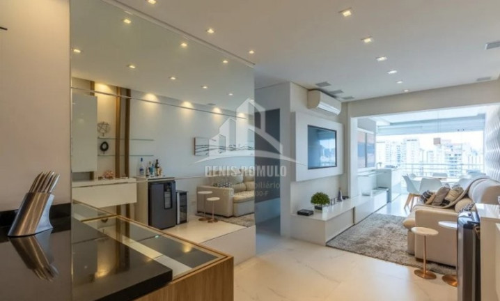 Apartamento com 2 Quartos à Venda, 72 m² em Aclimação - São Paulo