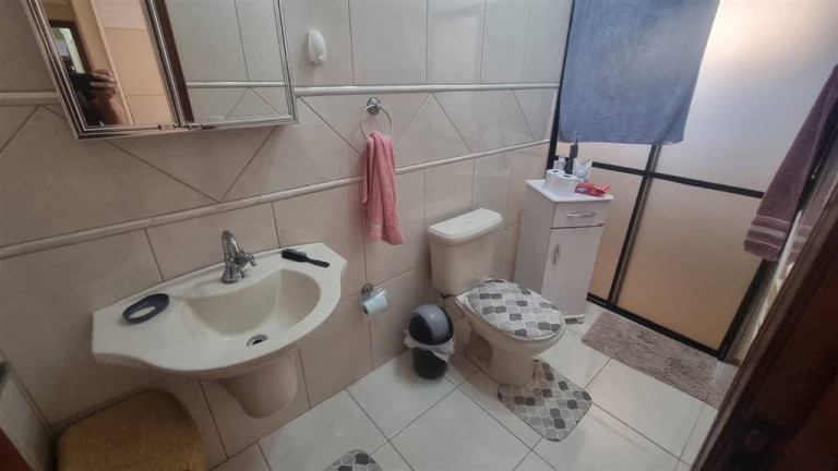 Imagem Casa com 3 Quartos à Venda, em Caiçara - Praia Grande Imagem Casa com 3 Quartos à Venda, em Caiçara - Praia Grande