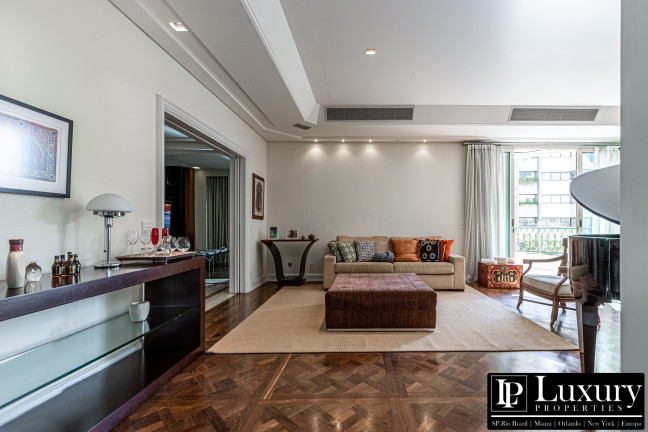 Imagem Apartamento com 5 Quartos à Venda, 616 m² em Vila Nova Conceição - São Paulo