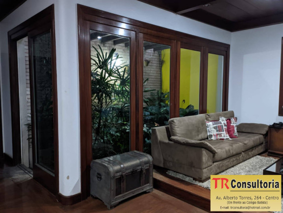 Imagem Casa com 3 Quartos à Venda, 1.700 m² em Turf Club - Campos Dos Goytacazes Imagem Casa com 3 Quartos à Venda, 1.700 m² em Turf Club - Campos Dos Goytacazes