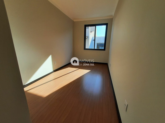 Imagem Casa com 3 Quartos à Venda, 143 m² Imagem Casa com 3 Quartos à Venda, 143 m²