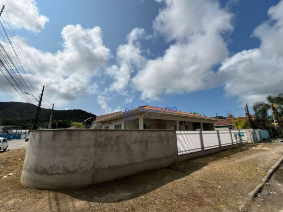 Imagem Casa com 3 Quartos à Venda, 145 m² em Armação - Penha Imagem Casa com 3 Quartos à Venda, 145 m² em Armação - Penha