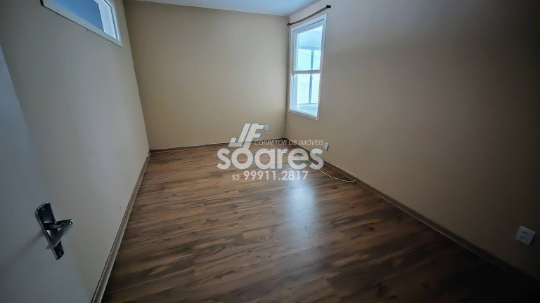 Imagem Apartamento com 4 Quartos à Venda, 137 m² em Centro - Pelotas