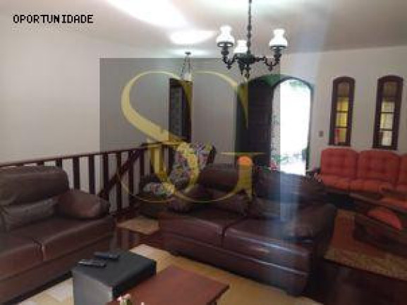 Imagem Casa com 3 Quartos à Venda, em Granja Guarani - Teresópolis Imagem Casa com 3 Quartos à Venda, em Granja Guarani - Teresópolis