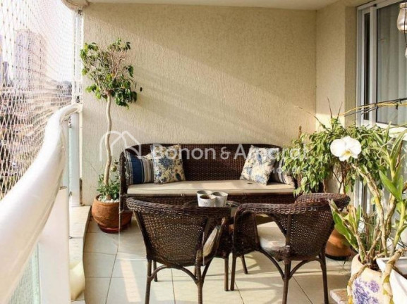 Apartamento com 2 Quartos à Venda, 196 m² em Taquaral - Campinas