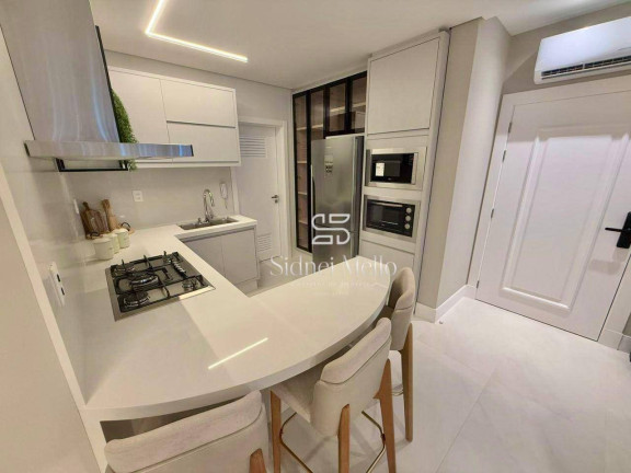 Imagem Apartamento com 4 Quartos à Venda, 132 m² em 2 Quadra Centro - Balneário Camboriú Imagem Apartamento com 4 Quartos à Venda, 132 m² em 2 Quadra Centro - Balneário Camboriú