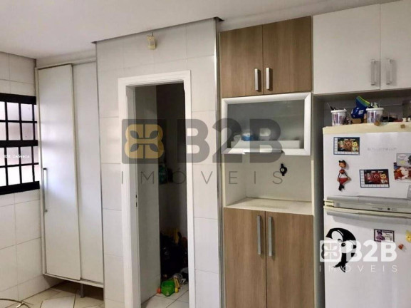 Imagem Casa com 4 Quartos à Venda, 386 m² em Centro - Piratininga