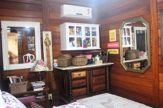Imagem Casa com 4 Quartos à Venda, 120 m² em Cajueiros (itaipuaçu) - Maricá Imagem Casa com 4 Quartos à Venda, 120 m² em Cajueiros (itaipuaçu) - Maricá
