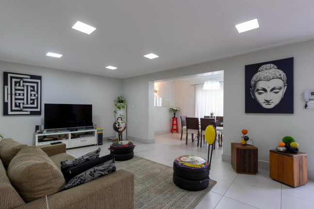 Imagem Casa com 3 Quartos à Venda, 220 m² em Vila Monumento - São Paulo