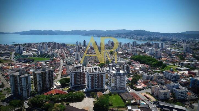 Imagem Apartamento com 3 Quartos à Venda, 132 m² em Canto - Florianópolis Imagem Apartamento com 3 Quartos à Venda, 132 m² em Canto - Florianópolis
