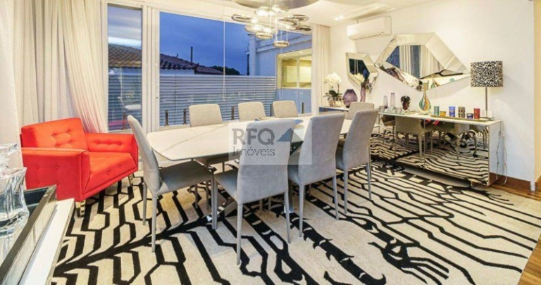 Imagem Casa com 3 Quartos à Venda, 370 m² em Pacaembu - São Paulo