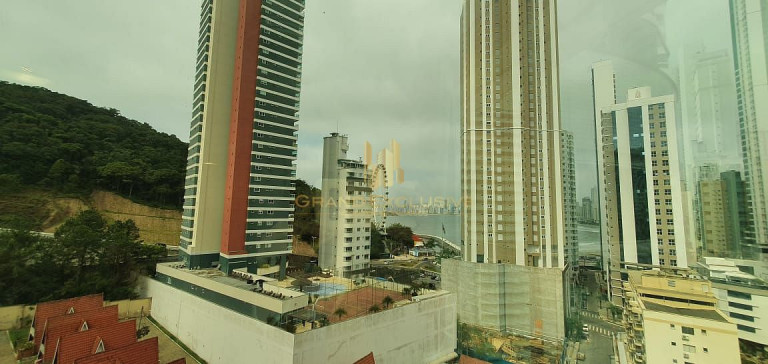 Imagem Apartamento com 3 Quartos à Venda, 110 m² em Centro - Balneário Camboriú Imagem Apartamento com 3 Quartos à Venda, 110 m² em Centro - Balneário Camboriú