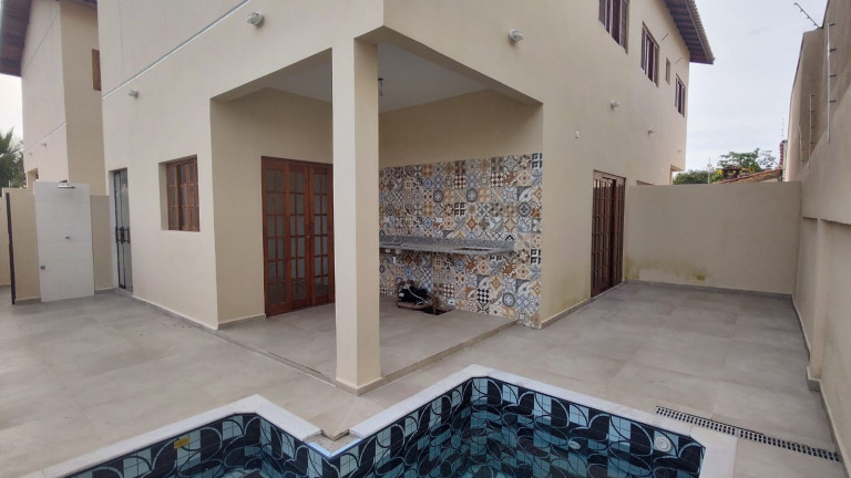 Imagem Imóvel com 3 Quartos à Venda, 87 m² em Balneário Tupy - Itanhaém Imagem Imóvel com 3 Quartos à Venda, 87 m² em Balneário Tupy - Itanhaém