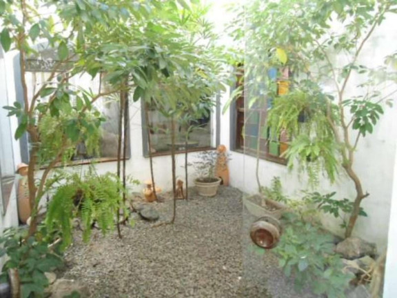 Imagem Casa com 4 Quartos à Venda, em Itaigara - Salvador Imagem Casa com 4 Quartos à Venda, em Itaigara - Salvador