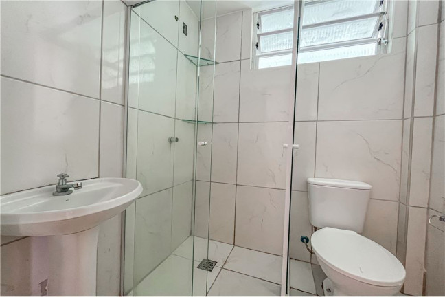 Imagem Apartamento com 3 Quartos à Venda, 62 m² em Cristal - Porto Alegre Imagem Apartamento com 3 Quartos à Venda, 62 m² em Cristal - Porto Alegre