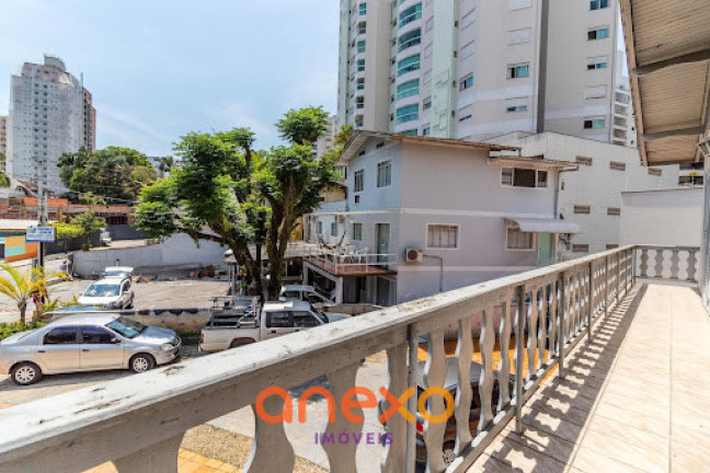 Imagem Casa com 3 Quartos à Venda, 177 m² em Victor Konder - Blumenau