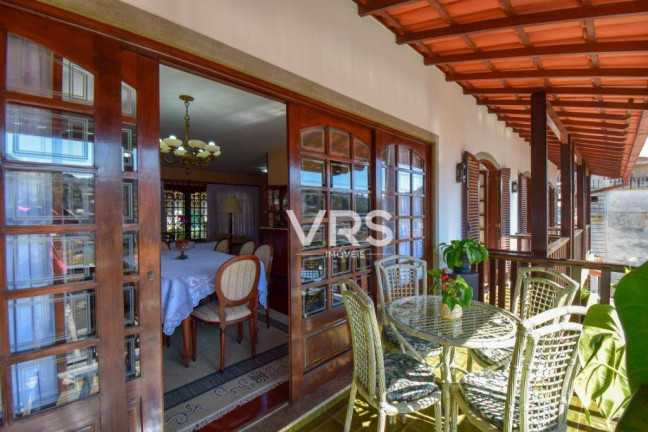 Imagem Casa com 6 Quartos à Venda, 700 m² em Tijuca - Teresópolis Imagem Casa com 6 Quartos à Venda, 700 m² em Tijuca - Teresópolis