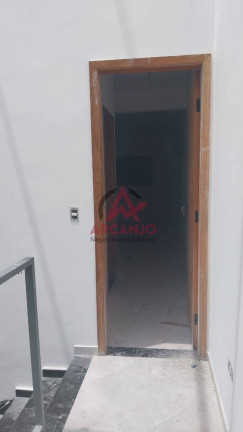 Casa com 3 Quartos à Venda, 160 m² em Chácara Inglesa - São Paulo