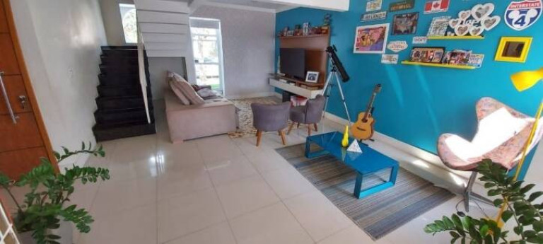 Imagem Casa com 3 Quartos à Venda, 200 m² em Piracangaguá - Taubaté