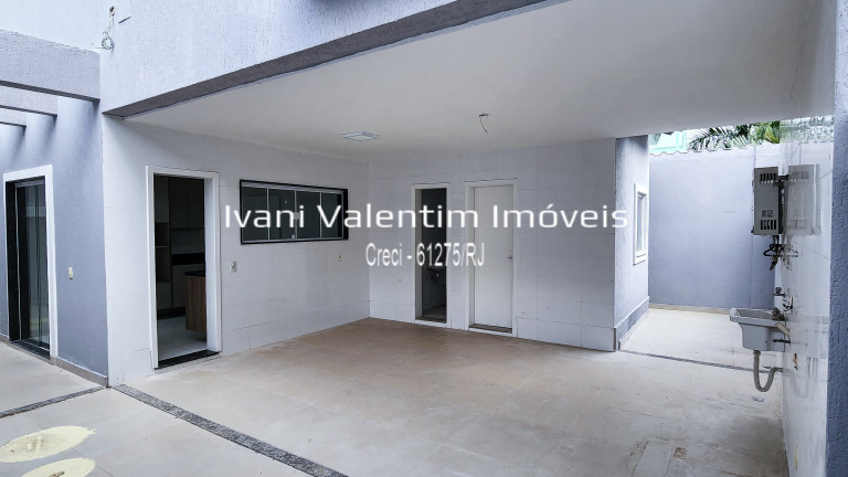 Imagem Casa com 4 Quartos à Venda, 240 m² em Recreio Dos Bandeirantes - Rio De Janeiro