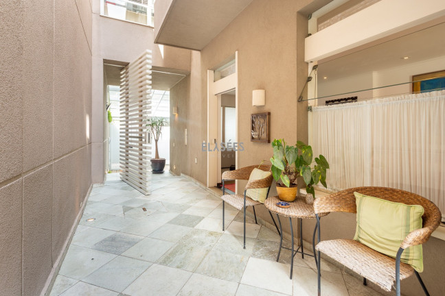 Imagem Casa com 3 Quartos à Venda, 260 m² em Jardim Paulistano - São Paulo Imagem Casa com 3 Quartos à Venda, 260 m² em Jardim Paulistano - São Paulo