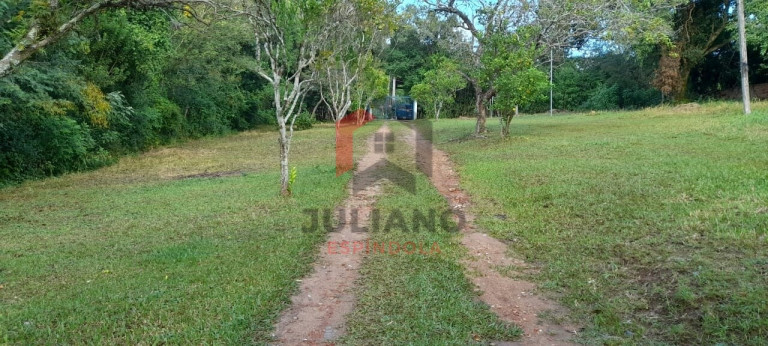Imagem Imóvel com 3 Quartos à Venda, 2.460 m² em Restinga - Porto Alegre Imagem Imóvel com 3 Quartos à Venda, 2.460 m² em Restinga - Porto Alegre