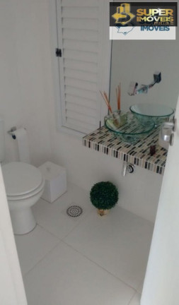 Imagem Casa com 3 Quartos à Venda, 143 m² em Laranjal - Pelotas