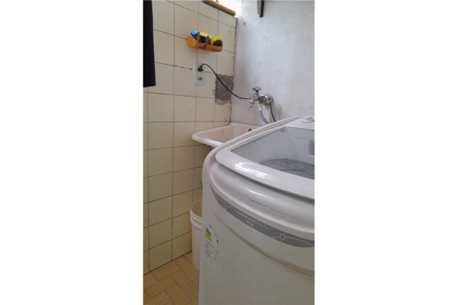 Imagem Apartamento com 3 Quartos à Venda, 76 m² em Moema - São Paulo