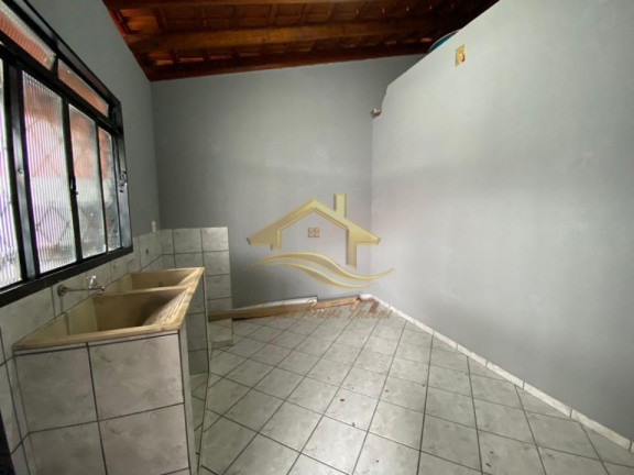 Imagem Casa com 3 Quartos à Venda, 240 m² em Jardim Guararapes - Londrina
