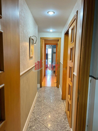 Imagem Apartamento com 4 Quartos à Venda, 192 m² em Icaraí - Niterói