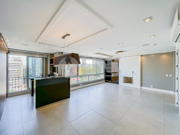 Imagem Apartamento com 3 Quartos à Venda, 137 m² em Auxiliadora - Porto Alegre